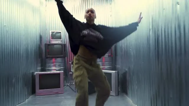 ⭐️ APPLY NOW FOR THE WORLD’S BEST 1-YEAR OR 4-MONTH SHORT-TERM INTERNATIONAL VERSATILE DANCE PERFORMER EDUCATIONS IN LA & CPH ⭐️⁠
.⁠
Perform like IDA graduate Neomi 🇩🇪 on location in LA 💯⁠
⁠.⁠
Are you a dancer ready to take your skills to the next level? The IDA Versatile Dance Performer Educations are the perfect way to do it.⁠
.⁠
Learn from world-class educators & coaches at our international academies in Los Angeles and Copenhagen.⁠
Study full-time and get the training you need to succeed in the professional dance world.⁠
We have been educating successful dance performers worldwide since 1935.⁠
.⁠
The free video auditioning is now open for our educations starting 2025/26 and 2026/27 in Los Angeles and Copenhagen.⁠
.⁠
Read more and apply at:⁠
➡️ www.internationaldanceacademy.org ⬅️⁠
.⁠
#internationaldanceacademy #IDAPERFORMERS #danceeducation #nikakljun #versatileperformer #IDA2025 #danceclass #performancework #traininglikeapro #artistdevelopment