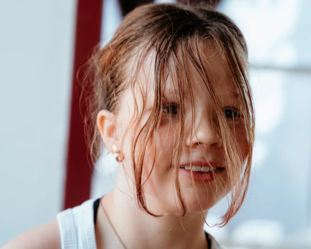 🎉⁠ BETAL FOR 1 HOLD OG DANS PÅ 2 HOLD 🎉⁠ ⁠
Start med prøvetimer til Januar - kom og dans med i vores 91. sæson - book en prøvetime med det samme på www.dans.dk 🌍⁠
Københavns bedste tilbud & priser - 50 % og 20 % rabat! 💰⁠
⁠.⁠
Vi har rigtigt mange forskellige hold på alle niveauer og til alle aldre: ⁠
✅ K-Pop Dans ⁠
✅ Tik Tok Dans⁠
✅ Hip Hop⁠
✅ Street⁠
✅ Commercial⁠
✅ Contemporary Fusion⁠
✅ Girly⁠
✅ Modern Dance⁠
✅ Wacking⁠
✅ Dansehall⁠
✅ Bollywood⁠
✅ Shuffle Dans⁠
✅ Burlesque Dans⁠
✅ House⁠
✅ Broadway Jazz⁠
✅ Showdance⁠
✅ Mini Mix⁠
✅ Funky Fitness⁠
✅ Børnedans⁠
✅ Ramasjang Dans⁠
✅ Bachata⁠
✅ Pardans⁠
✅ Ballroom⁠
✅ Salsa⁠
✅ Swing⁠
✅ Ballet⁠
✅ Acro Dans⁠
✅ Jumps⁠
✅ Step Dans⁠
✅ Disco⁠
✅ Breaking⁠
✅ Cheerleading⁠
✅ Heels⁠
.⁠
Se meget mere på www.dans.dk - der er link i bio 🔗⁠
.⁠
#komogværmed #fpdans #fpagency #verdensældstefamileejededanseskole #anno1935 #danseskole #amager #copenhagen #københavn #cph #copenhagendance #yourpassionyourlife #dancersofinstagram #danceliveshere #dance #dancestudio #danceschool #justdance #dancelifestyle #instadance⁠