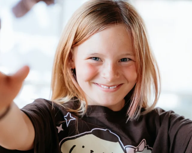 🎉⁠ BETAL FOR 1 HOLD OG DANS PÅ 2 HOLD 🎉⁠ ⁠
Start med prøvetimer i hele Januar - Alt Inkluderet Priser - Book en prøvetime med det samme på www.dans.dk 🌍⁠ ⁠
Københavns bedste tilbud & priser - 50 % og 20 % rabat! 💰⁠
⁠.⁠
Vi har rigtigt mange forskellige hold på alle niveauer og til alle aldre: ⁠
✅ K-Pop Dans ⁠
✅ Tik Tok Dans⁠
✅ Hip Hop⁠
✅ Street⁠
✅ Commercial⁠
✅ Contemporary Fusion⁠
✅ Girly⁠
✅ Modern Dance⁠
✅ Wacking⁠
✅ Dansehall⁠
✅ Bollywood⁠
✅ Shuffle Dans⁠
✅ Burlesque Dans⁠
✅ House⁠
✅ Broadway Jazz⁠
✅ Showdance⁠
✅ Mini Mix⁠
✅ Funky Fitness⁠
✅ Børnedans⁠
✅ Ramasjang Dans⁠
✅ Bachata⁠
✅ Pardans⁠
✅ Ballroom⁠
✅ Salsa⁠
✅ Swing⁠
✅ Ballet⁠
✅ Acro Dans⁠
✅ Jumps⁠
✅ Step Dans⁠
✅ Disco⁠
✅ Breaking⁠
✅ Cheerleading⁠
✅ Heels⁠
.⁠
Se meget mere på www.dans.dk - der er link i bio 🔗⁠
.⁠
#komogværmed #fpdans #fpagency #verdensældstefamileejededanseskole #anno1935 #danseskole #amager #copenhagen #københavn #cph #copenhagendance #yourpassionyourlife #dancersofinstagram #danceliveshere #dance #dancestudio #danceschool #justdance #dancelifestyle #instadance⁠