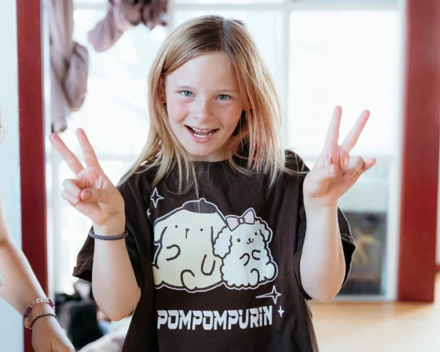 🎉⁠ BETAL FOR 1 HOLD OG DANS PÅ 2 HOLD 🎉⁠ ⁠
Start med prøvetimer i hele Januar - Alt Inkluderet Priser - Book en prøvetime med det samme på www.dans.dk 🌍⁠ ⁠
Københavns bedste tilbud & priser - 50 % og 20 % rabat! 💰⁠
⁠.⁠
Vi har rigtigt mange forskellige hold på alle niveauer og til alle aldre: ⁠
✅ K-Pop Dans ⁠
✅ Tik Tok Dans⁠
✅ Hip Hop⁠
✅ Street⁠
✅ Commercial⁠
✅ Contemporary Fusion⁠
✅ Girly⁠
✅ Modern Dance⁠
✅ Wacking⁠
✅ Dansehall⁠
✅ Bollywood⁠
✅ Shuffle Dans⁠
✅ Burlesque Dans⁠
✅ House⁠
✅ Broadway Jazz⁠
✅ Showdance⁠
✅ Mini Mix⁠
✅ Funky Fitness⁠
✅ Børnedans⁠
✅ Ramasjang Dans⁠
✅ Bachata⁠
✅ Pardans⁠
✅ Ballroom⁠
✅ Salsa⁠
✅ Swing⁠
✅ Ballet⁠
✅ Acro Dans⁠
✅ Jumps⁠
✅ Step Dans⁠
✅ Disco⁠
✅ Breaking⁠
✅ Cheerleading⁠
✅ Heels⁠
.⁠
Se meget mere på www.dans.dk - der er link i bio 🔗⁠
.⁠
#komogværmed #fpdans #fpagency #verdensældstefamileejededanseskole #anno1935 #danseskole #amager #copenhagen #københavn #cph #copenhagendance #yourpassionyourlife #dancersofinstagram #danceliveshere #dance #dancestudio #danceschool #justdance #dancelifestyle #instadance⁠