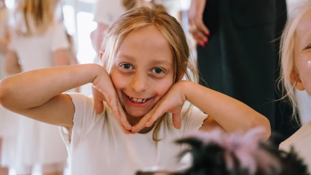 🎉⁠ BETAL FOR 1 HOLD OG DANS PÅ 2 HOLD 🎉⁠ ⁠
Nye Dansekurser Starter Til September - Alt Inkluderet Priser - Book en prøvetime med det samme på www.dans.dk 🌍⁠ ⁠
Københavns bedste tilbud & priser - 50 % og 20 % rabat! 💰⁠
⁠.⁠
Vi har rigtigt mange forskellige hold på alle niveauer og til alle aldre: ⁠
✅ K-Pop Dans ⁠
✅ Tik Tok Dans⁠
✅ Hip Hop⁠
✅ Street⁠
✅ Commercial⁠
✅ Contemporary Fusion⁠
✅ Girly⁠
✅ Modern Dance⁠
✅ Wacking⁠
✅ Dansehall⁠
✅ Bollywood⁠
✅ Shuffle Dans⁠
✅ Burlesque Dans⁠
✅ House⁠
✅ Broadway Jazz⁠
✅ Showdance⁠
✅ Mini Mix⁠
✅ Funky Fitness⁠
✅ Børnedans⁠
✅ Ramasjang Dans⁠
✅ Bachata⁠
✅ Pardans⁠
✅ Ballroom⁠
✅ Salsa⁠
✅ Swing⁠
✅ Ballet⁠
✅ Acro Dans⁠
✅ Jumps⁠
✅ Step Dans⁠
✅ Disco⁠
✅ Breaking⁠
✅ Cheerleading⁠
✅ Heels⁠
.⁠
Se meget mere på www.dans.dk - der er link i bio 🔗⁠
.⁠
#komogværmed #fpdans #fpagency #verdensældstefamileejededanseskole #anno1935 #danseskole #amager #copenhagen #københavn #cph #copenhagendance #yourpassionyourlife #dancersofinstagram #danceliveshere #dance #dancestudio #danceschool #justdance #dancelifestyle #instadance⁠
