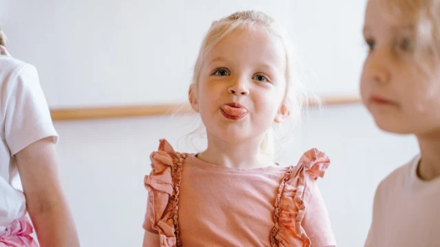 🎉⁠ BETAL FOR 1 HOLD OG DANS PÅ 2 HOLD 🎉⁠ ⁠
Nye Dansekurser Starter Til September - Alt Inkluderet Priser - Book en prøvetime med det samme på www.dans.dk 🌍⁠ ⁠
Københavns bedste tilbud & priser - 50 % og 20 % rabat! 💰⁠
⁠.⁠
Vi har rigtigt mange forskellige hold på alle niveauer og til alle aldre: ⁠
✅ K-Pop Dans ⁠
✅ Tik Tok Dans⁠
✅ Hip Hop⁠
✅ Street⁠
✅ Commercial⁠
✅ Contemporary Fusion⁠
✅ Girly⁠
✅ Modern Dance⁠
✅ Wacking⁠
✅ Dansehall⁠
✅ Bollywood⁠
✅ Shuffle Dans⁠
✅ Burlesque Dans⁠
✅ House⁠
✅ Broadway Jazz⁠
✅ Showdance⁠
✅ Mini Mix⁠
✅ Funky Fitness⁠
✅ Børnedans⁠
✅ Ramasjang Dans⁠
✅ Bachata⁠
✅ Pardans⁠
✅ Ballroom⁠
✅ Salsa⁠
✅ Swing⁠
✅ Ballet⁠
✅ Acro Dans⁠
✅ Jumps⁠
✅ Step Dans⁠
✅ Disco⁠
✅ Breaking⁠
✅ Cheerleading⁠
✅ Heels⁠
.⁠
Se meget mere på www.dans.dk - der er link i bio 🔗⁠
.⁠
#komogværmed #fpdans #fpagency #verdensældstefamileejededanseskole #anno1935 #danseskole #amager #copenhagen #københavn #cph #copenhagendance #yourpassionyourlife #dancersofinstagram #danceliveshere #dance #dancestudio #danceschool #justdance #dancelifestyle #instadance⁠