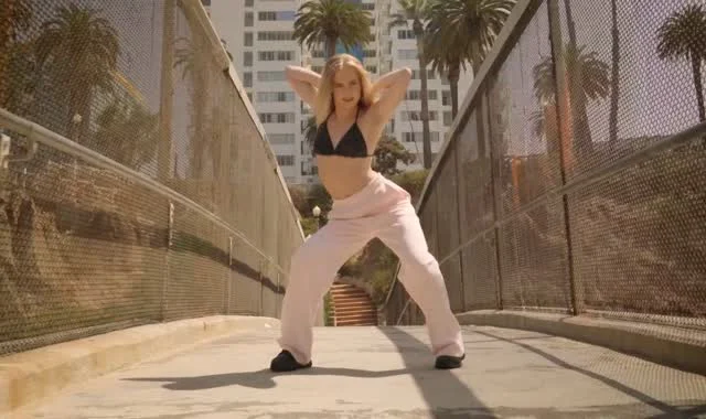 Check out the video with IDA graduate Luna from Denmark 🇩🇰 in her own choreo from our Santa Monica session this summer 🤩 ⁠
.⁠
⁠Are you a dancer ready to take your skills to the next level in LA and CPH? 💯⁠ The IDA Versatile Dance Performer Educations are the perfect way to do it! 💪⁠
.⁠
⭐️ APPLY NOW FOR THE WORLDS BEST 1-YEAR, 2-YEAR or 4-MONTH SHORT-TERM INTERNATIONAL VERSATILE DANCE PERFORMER EDUCATIONS IN LA & CPH ⭐️⁠
.⁠
Learn from world-class 🏆 educators & coaches at our international 🌎 academies in Los Angeles/USA 🌴 & Copenhagen/EU 🏰!⁠
.⁠
Study fulltime 💃 and get the training you need to succeed in the professional dance world ✨⁠
We have been educating successful dance performers worldwide since 1935 👑⁠
.⁠
The free video auditioning is now open for our versatile dance performer educations starting 2026/27 and 2027/28 in Los Angeles 🌴 and Copenhagen 🏛⁠
.⁠
Read more about our eductions and details at:⁠
➡️ www.internationaldanceacademy.org ⬅️ - make sure to also check out our SHORT-TERM EDUCATIONS and Intensive Summer Dance Camps in LA while you are there 👀⁠ ⁠⁠
.⁠
⁠IDA educations are individual and unique for each student, so you’ll get the most out of your education 🦄⁠
.⁠
⁠#danceeducation #danceacademy #danceaudition #danceprogram #danceperformance #performer #dance #contemporary #hiphop #contemporarydance #moderndance #internationaldanceacademy #choreographer #dancestudio #hollywood #copenhagen #artisticdance #danseuddannelse #danseuddannelsen #coaching #idacoaching #likeapro⁠