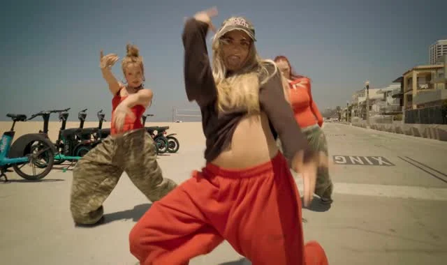 Check out the video with IDA graduate Ola from Poland 🇵🇱 Agata from Slovakia 🇸🇰 and Sasha from Latvia 🇱🇻 in their own choreo from our Santa Monica session this summer 🤩 ⁠
.⁠
⁠Are you a dancer ready to take your skills to the next level in LA and CPH? 💯⁠ The IDA Versatile Dance Performer Educations are the perfect way to do it! 💪⁠
.⁠
⭐️ APPLY NOW FOR THE WORLDS BEST 1-YEAR, 2-YEAR or 4-MONTH SHORT-TERM INTERNATIONAL VERSATILE DANCE PERFORMER EDUCATIONS IN LA & CPH ⭐️⁠
.⁠
Learn from world-class 🏆 educators & coaches at our international 🌎 academies in Los Angeles/USA 🌴 & Copenhagen/EU 🏰!⁠
.⁠
Study fulltime 💃 and get the training you need to succeed in the professional dance world ✨⁠
We have been educating successful dance performers worldwide since 1935 👑⁠
.⁠
The free video auditioning is now open for our versatile dance performer educations starting 2026/27 and 2027/28 in Los Angeles 🌴 and Copenhagen 🏛⁠
.⁠
Read more about our eductions and details at:⁠
➡️ www.internationaldanceacademy.org ⬅️ - make sure to also check out our SHORT-TERM EDUCATIONS and Intensive Summer Dance Camps in LA while you are there 👀⁠ ⁠⁠
.⁠
⁠IDA educations are individual and unique for each student, so you’ll get the most out of your education 🦄⁠
.⁠
⁠#danceeducation #danceacademy #danceaudition #danceprogram #danceperformance #performer #dance #contemporary #hiphop #contemporarydance #moderndance #internationaldanceacademy #choreographer #dancestudio #hollywood #copenhagen #artisticdance #danseuddannelse #danseuddannelsen #coaching #idacoaching #likeapro⁠