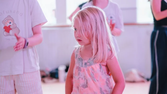 🎉⁠ BETAL FOR 1 HOLD OG DANS PÅ 2 HOLD 🎉⁠ ⁠
Nye Dansekurser Start Til November - Alt Inkluderet Priser - Book en prøvetime med det samme på www.dans.dk 🌍⁠ ⁠
Københavns bedste tilbud & priser - 50 % og 20 % rabat! 💰⁠
⁠.⁠
Vi har rigtigt mange forskellige hold på alle niveauer og til alle aldre: ⁠
✅ K-Pop Dans ⁠
✅ Tik Tok Dans⁠
✅ Hip Hop⁠
✅ Street⁠
✅ Commercial⁠
✅ Contemporary Fusion⁠
✅ Girly⁠
✅ Modern Dance⁠
✅ Wacking⁠
✅ Dansehall⁠
✅ Bollywood⁠
✅ Shuffle Dans⁠
✅ Burlesque Dans⁠
✅ House⁠
✅ Broadway Jazz⁠
✅ Showdance⁠
✅ Mini Mix⁠
✅ Funky Fitness⁠
✅ Børnedans⁠
✅ Ramasjang Dans⁠
✅ Bachata⁠
✅ Pardans⁠
✅ Ballroom⁠
✅ Salsa⁠
✅ Swing⁠
✅ Ballet⁠
✅ Acro Dans⁠
✅ Jumps⁠
✅ Step Dans⁠
✅ Disco⁠
✅ Breaking⁠
✅ Cheerleading⁠
✅ Heels⁠
.⁠
Se meget mere på www.dans.dk - der er link i bio 🔗⁠
.⁠
#komogværmed #fpdans #fpagency #verdensældstefamileejededanseskole #anno1935 #danseskole #amager #copenhagen #københavn #cph #copenhagendance #yourpassionyourlife #dancersofinstagram #danceliveshere #dance #dancestudio #danceschool #justdance #dancelifestyle #instadance⁠